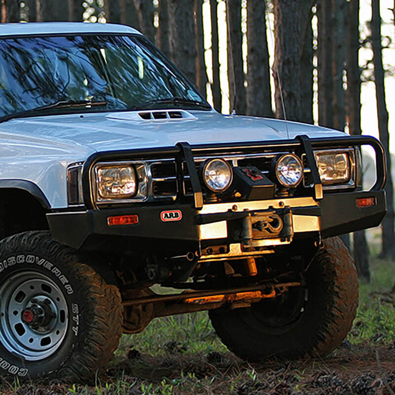 ARB ARB Winchbar Suit Flares 91-96 4 Run Sr5 (3414060)