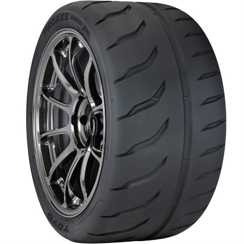 Toyo Proxes R888R Tire - 325/30ZR20 102Y - 104390