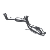 MagnaFlow Conv DF '96-'99 Taurus 3.4L Front C - 23533
