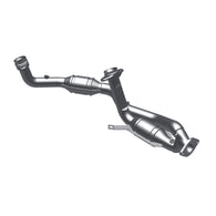 MagnaFlow Conv DF '96-'99 Taurus 3.4L Front C - 23533