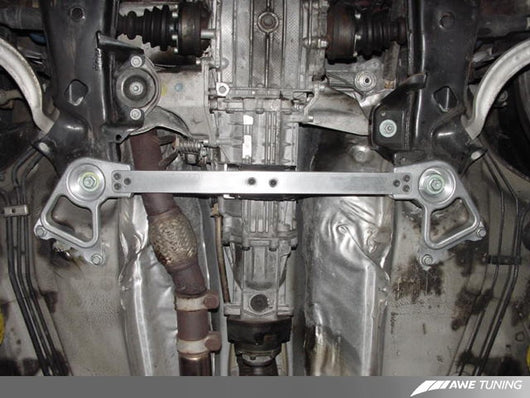 AWE Tuning Drivetrain Stabilizer (DTS) Mount Package - Polyurethane - 2210-11014