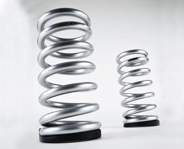 Belltech PRO COIL SPRING SET 82-93 S10 4& 6 Cyl 2inch-3inch - 23225
