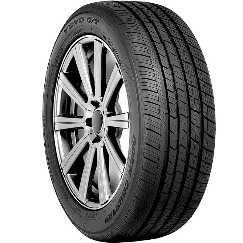 Toyo Open Country Q/T Tire - 255/60R19 109H - 318210