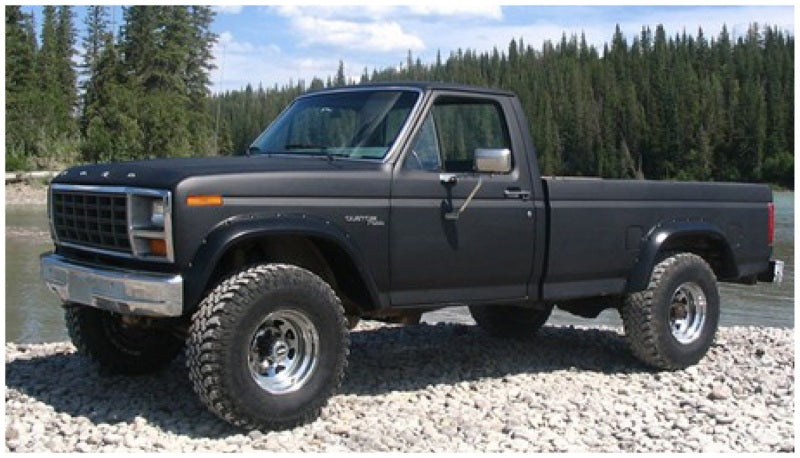 Bushwacker 80-86 Ford Bronco Cutout Style Flares 2pc - Black - 20011-11