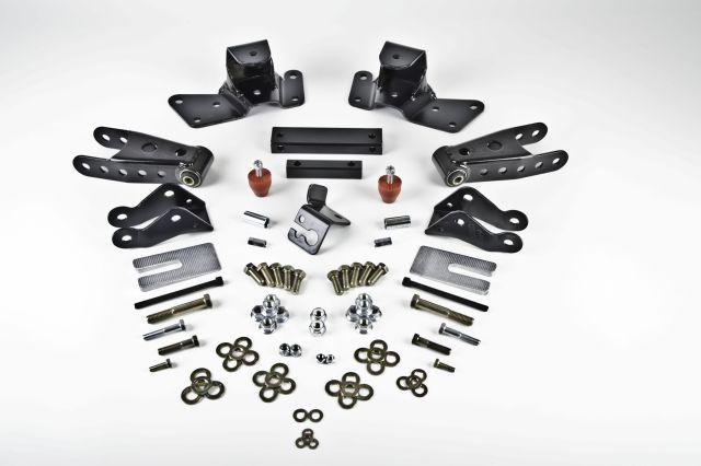 Belltech SHACKLE AND HANGER KIT 97-00 C2500/3500 non dually 4inch - 6909