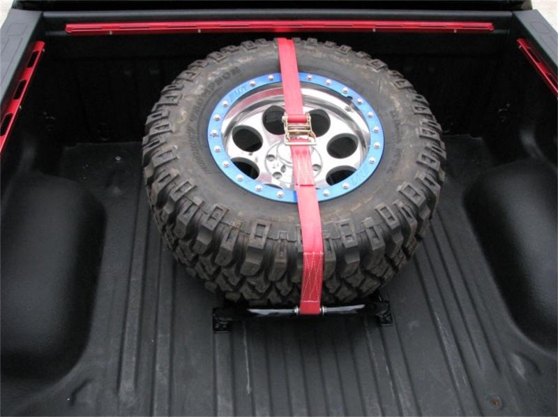N-Fab Bed Mounted Rapid Tire Strap Universal - Gloss Black - Red Strap - BM1TSRD