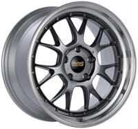 BBS LM-R 19x9.5 5x130 ET40 CB71.6 Diamond Black Center Diamond Cut Lip Wheel - LM311DBPK